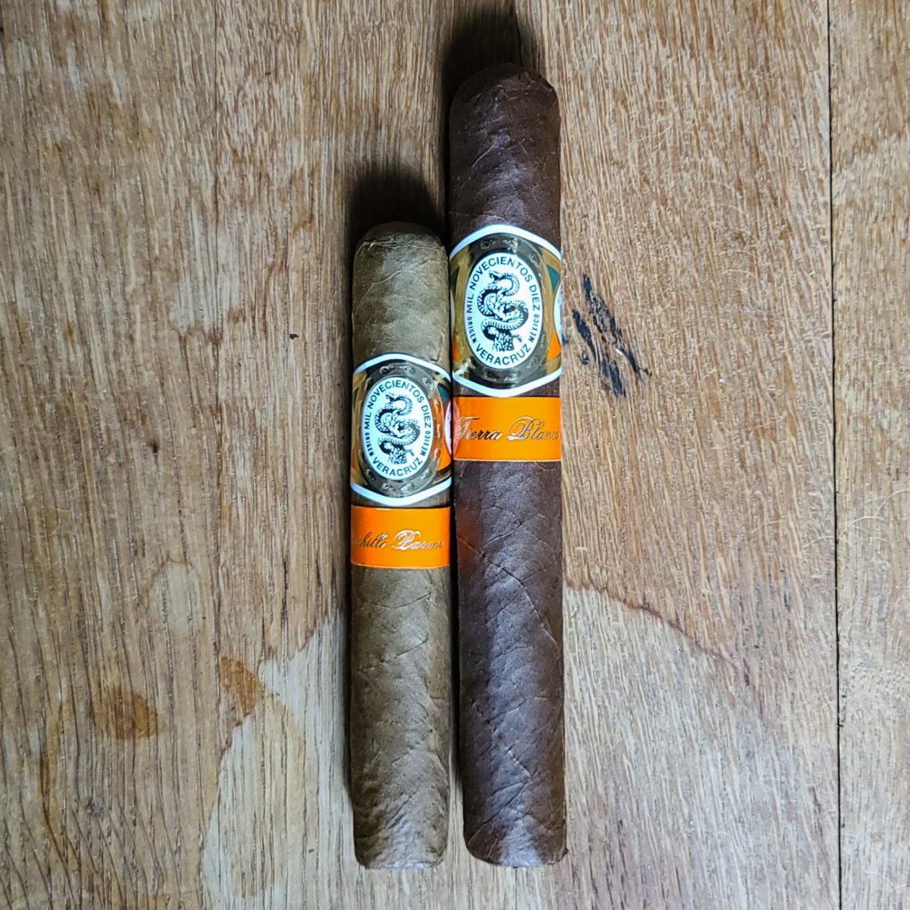 Casa 1910 Revolutionary Edition Smoker's Abbey Austin