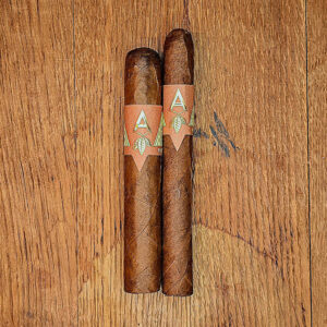 Artista Cigars Puro Ambar in two vitolas