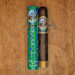 El Mago Disco cigar both in the tube and out of the tube