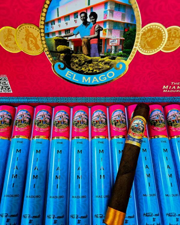 Single El Mago Miami Maduro cigar on a full box of cigars